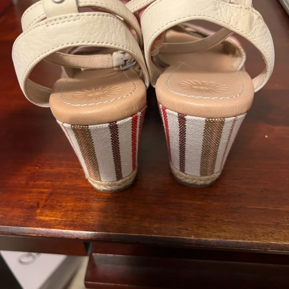 UGG Striped Espadrille Wedge‎ Sandals Tan Leather Ankle Strap Size 10